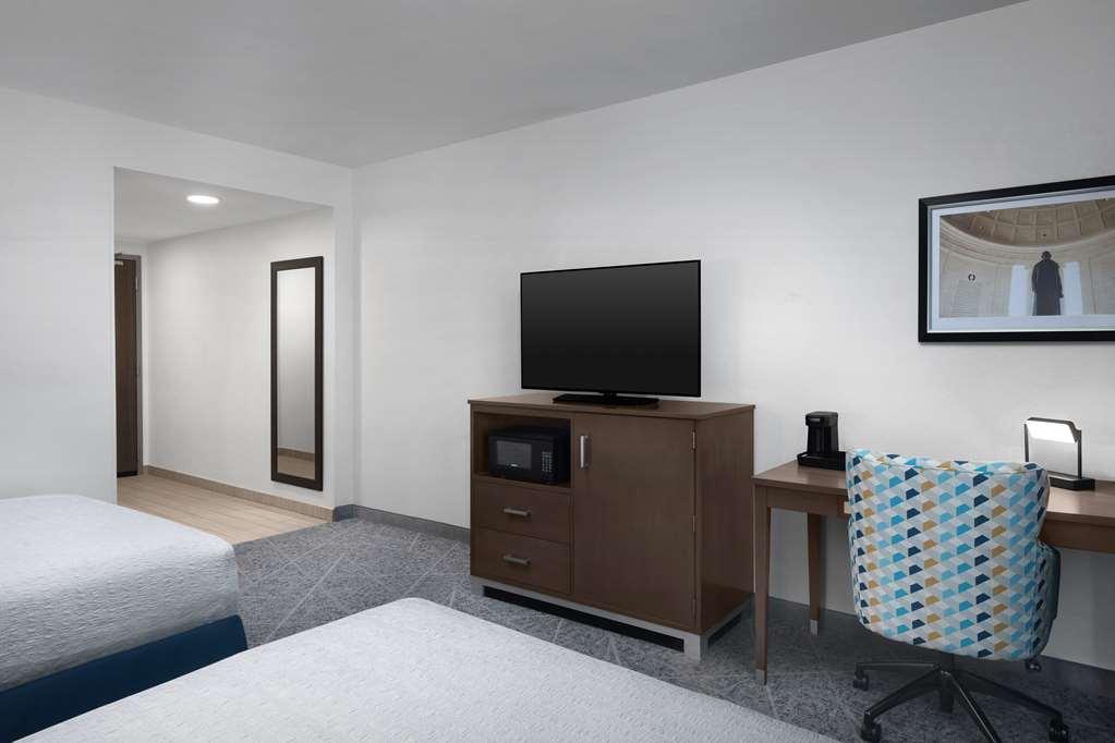 Hampton Inn Washington Dc Noma Union Station Room photo